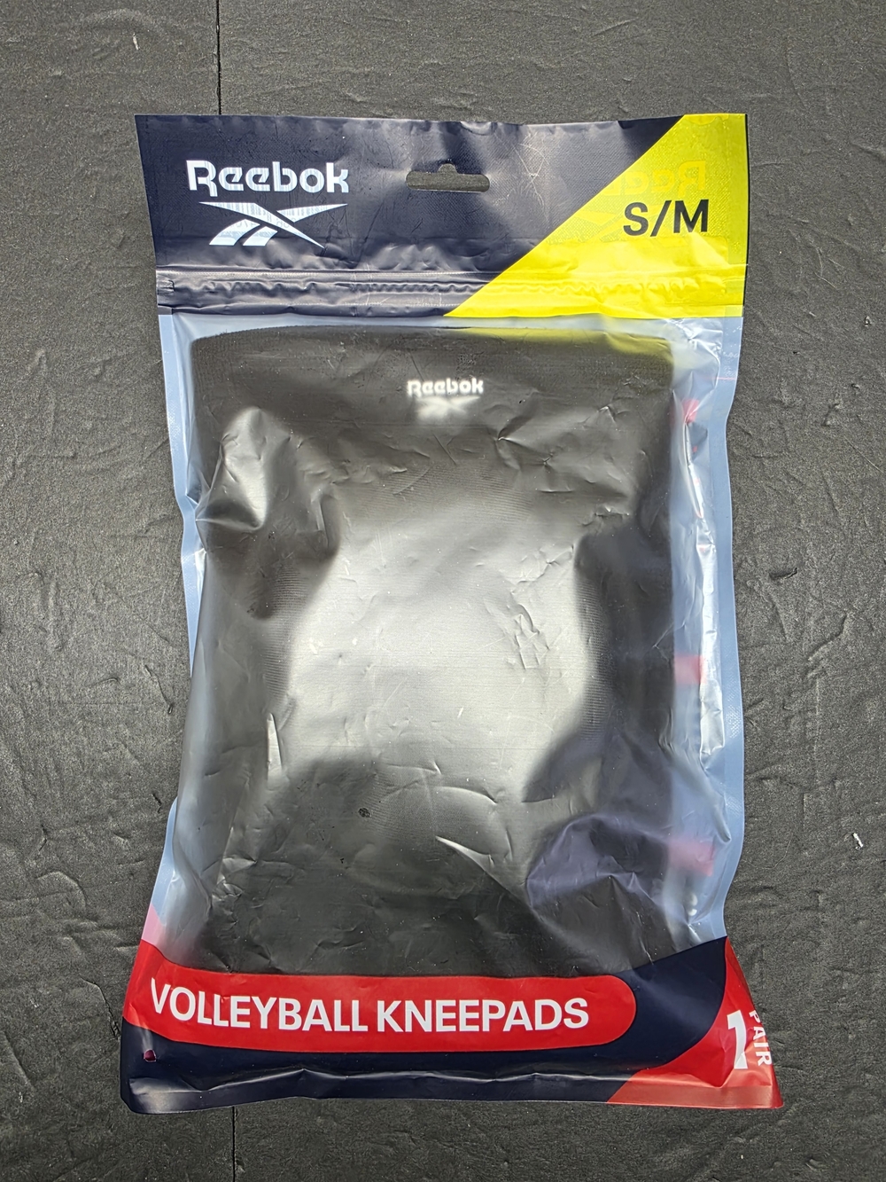 Reebok S/M Volleyball Kneepads — Black
